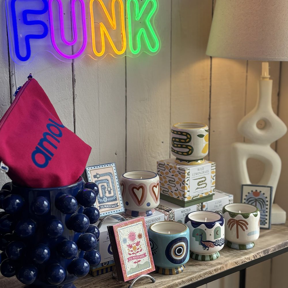 bibelotiere-la-suite-bougie-neon