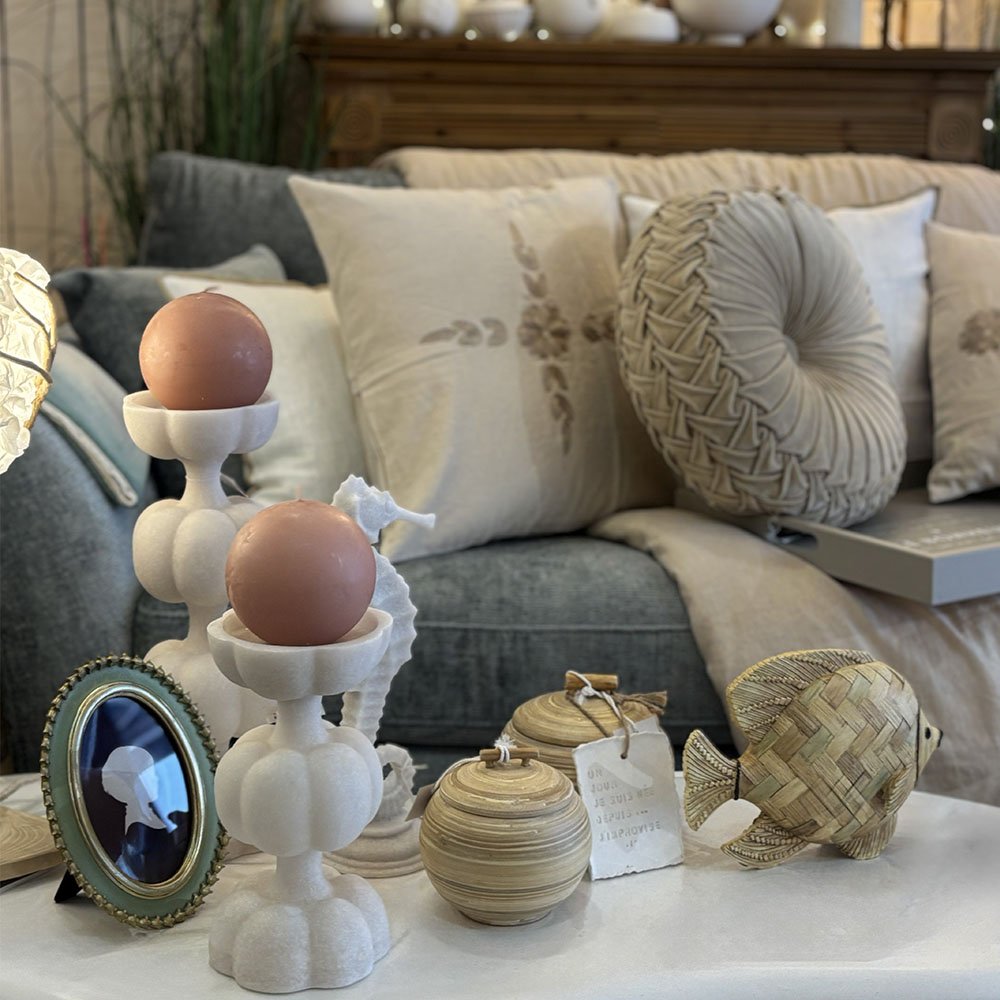 la-bibelotiere-canape-decoration-idees-cadeaux