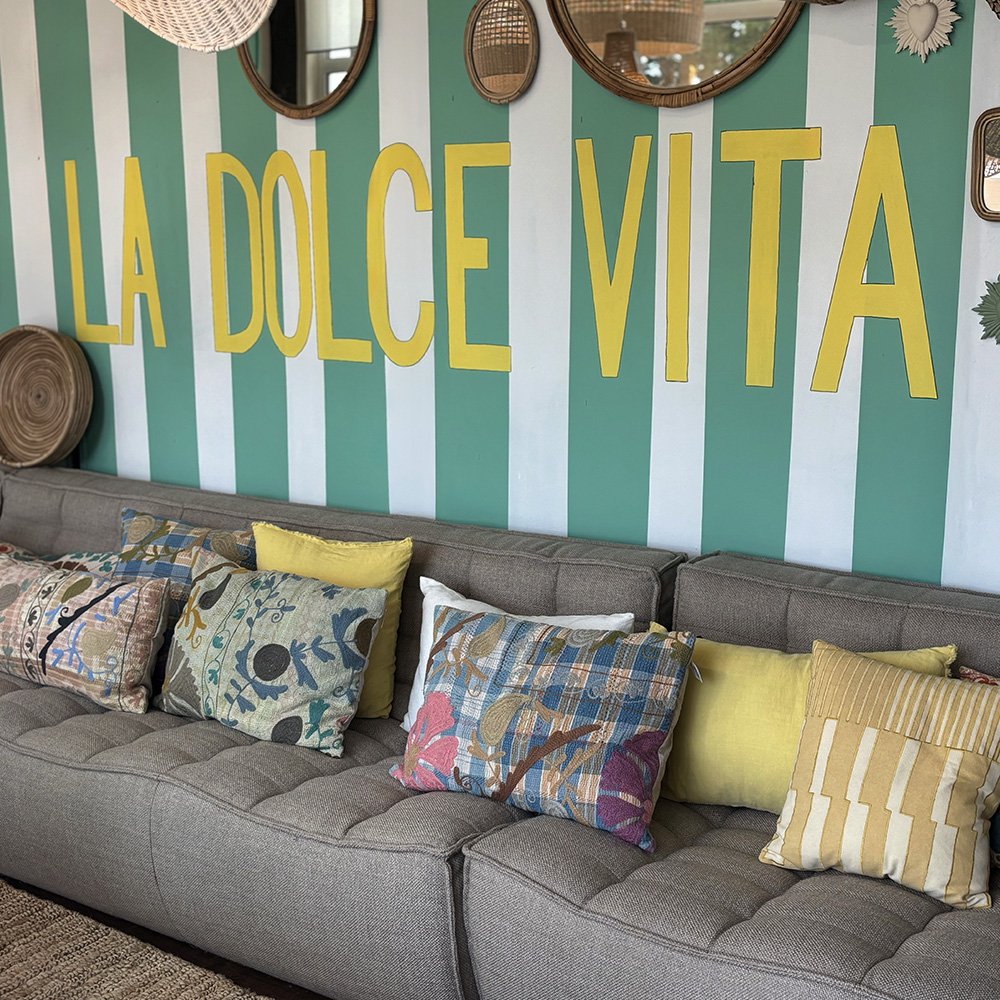 un-jour-une-maison-dolce-vita-salon
