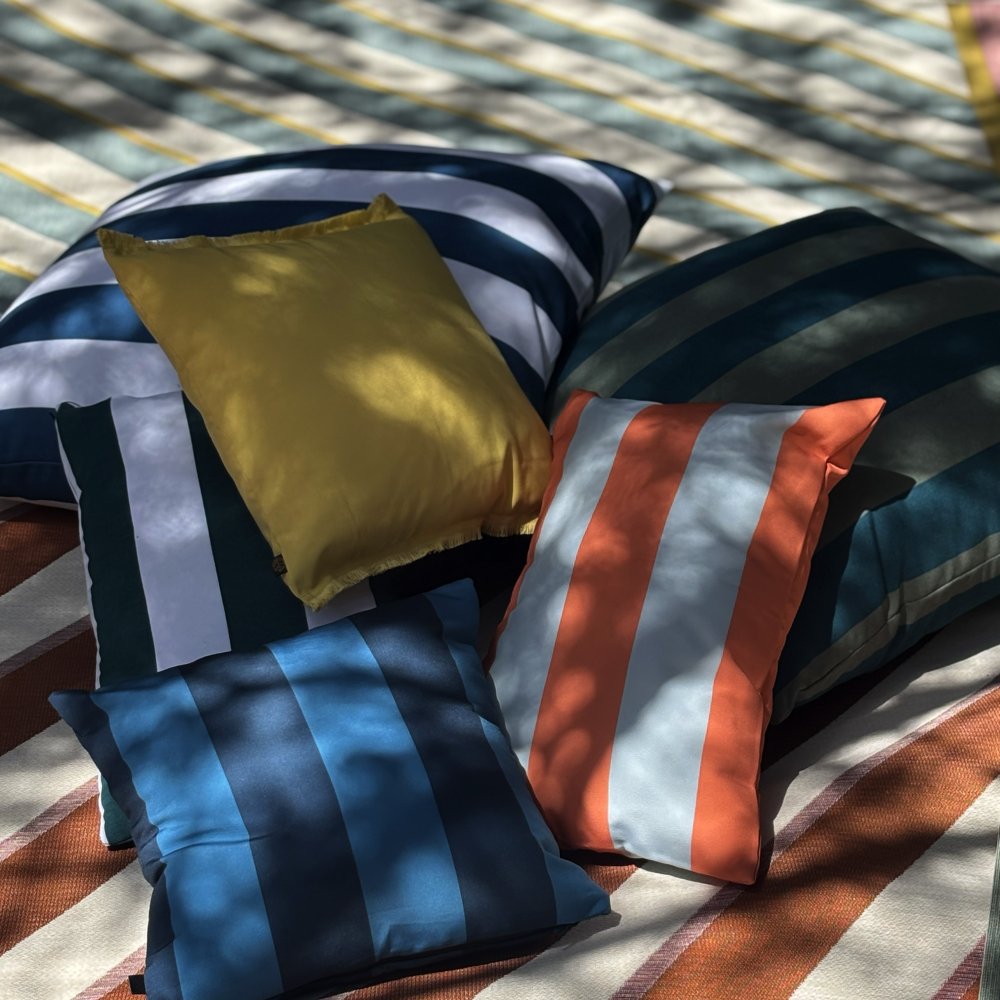 vcoussin_et_tapis_dexterieur_zoom_coussin_juillet_2025