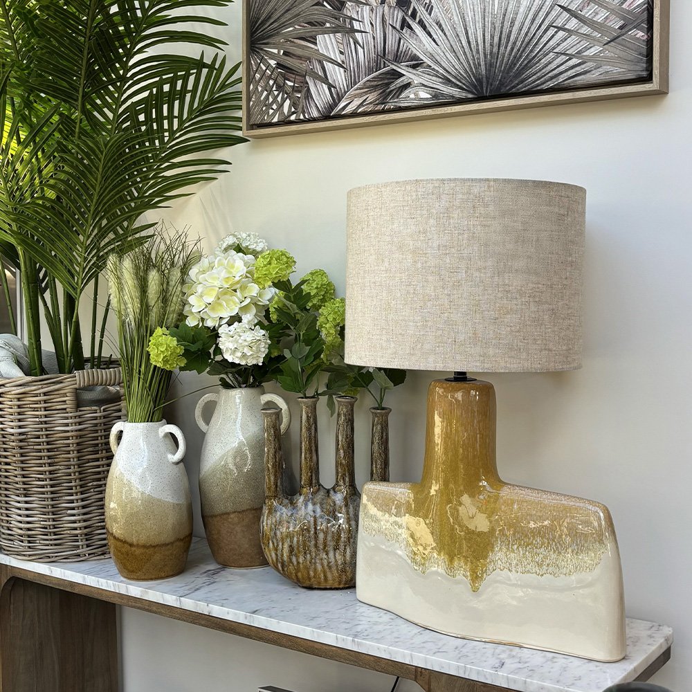 yumikoo-concept-linstant-maison-larochesuryon-avril-2025-lampe
